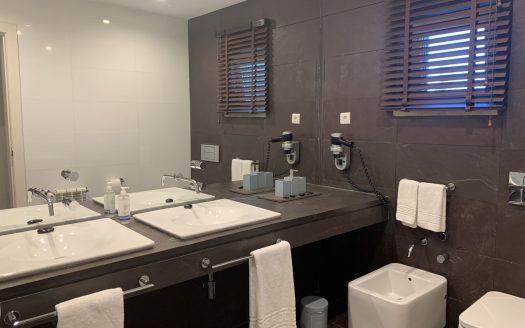 Location : Alentejo – Evora – Villa En Amoureux dans un cadre nature exceptionnel avec Piscine!