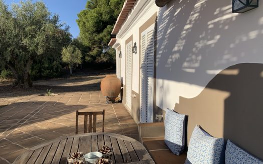 Location : Alentejo – Evora – Villa En Amoureux dans un cadre nature exceptionnel avec Piscine!