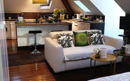 Localização: Lisboa – Lindo espaço aberto em frente ao Time Out Market Lisboa