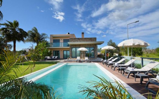 Location: Algarve – Alcantarilha