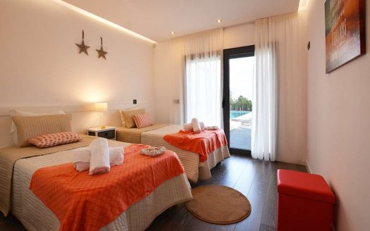 Location: Algarve – Alcantarilha