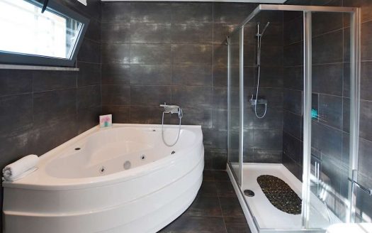 Location: Algarve – Alcantarilha