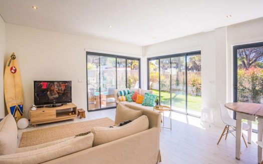 Location au Sud de Lisbonne Lagoa de Albufeira/ Sesimbra à quelques pas de la plage!