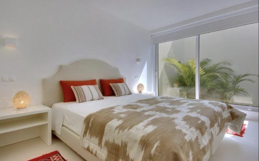 Location Algarve : Maison avec Piscine les pieds dans l’eau!